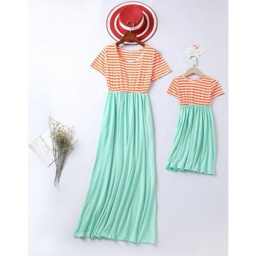 2019 Summer Mom Daughter Short Sleeve T-shirt Dress Family Matching Outfits Baby Kids Womens Party Dresses Cotton Clothes