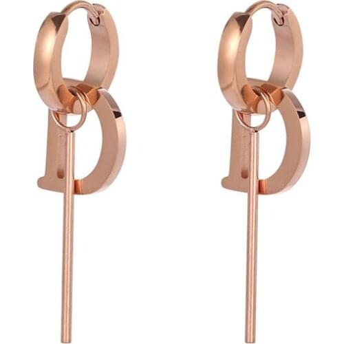 New Trend Personality Ear Hook D Letters Earrings For Women Temperament Luxury Ins Earrings Ins Jewelry Accessories