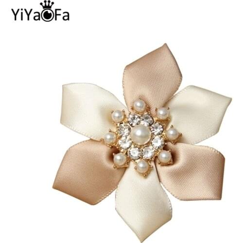 YiYaoFa Brooches Girl On Clothes