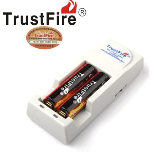 TrustFire TR-001 Li-ion Battery Charger + 2PCS TrustFire Protected 18650 2400mAh 3.7V Rechargeable Lithium Batteries with PCB