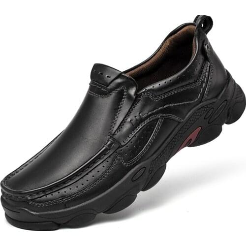 Men Leather Shoes new Genuine Leather Fashion Flats Shoes all-match wear-resistant breathable loafers casual Driving shoes