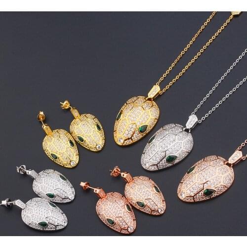 Luxury Popular Fashion Snake Head Necklace Jewelry Wild For Women Gold Color Boucle Oreille luxe bijoux Party Gift Wedding Party