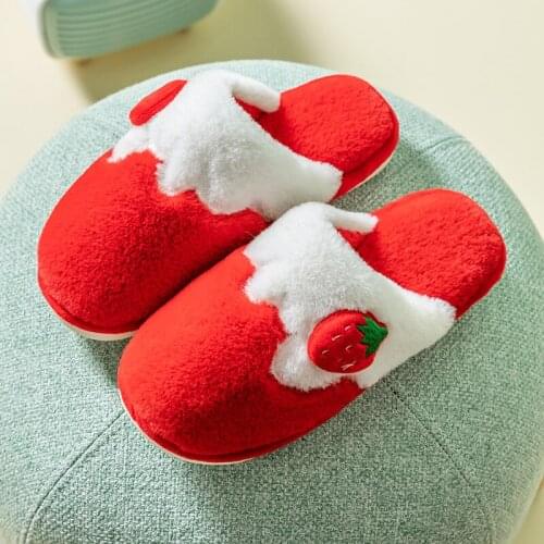 2020 Cotton Women Strawberry Fruit Household Plush Couple Shoes Winter Indoor Cute Warm Constant Faux Fur Temperature Slippers