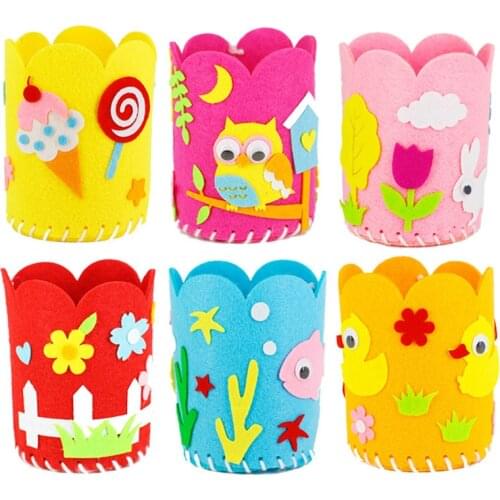 2020 New Cartoon Non-woven Pen Holder Kindergarten Handmade DIY Craft Toys Set Childrens Three-dimensional Kids Arts For child