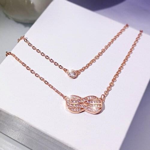 2021New Korea Fashion Simple Infinite Shape Necklace Womens Short Clavicle Necklace Engagement Wedding Gift for Female