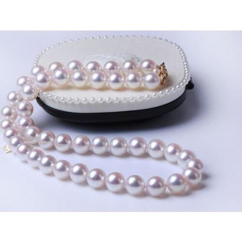 Round AKOYA 8.5-9mm WHITE pearl necklace 18inch K