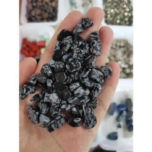 Natural snow crystal quartz gravel raw rock gemstone crystal chips healing mineral degaussing energy stones for decor