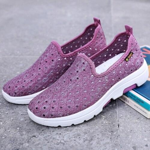 Womens Shoes Sports Shoes Vulcanized Shoes Ultra Light Casual Shoes Fashion Flat Shoes Sandals 2021 Summer New Style
