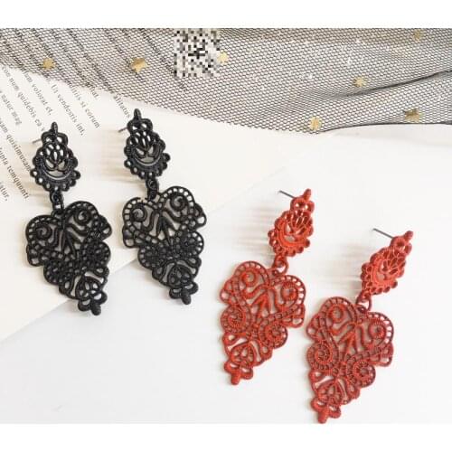 Vintage Carved Stud Earrings Bohemian Openwork Earrings For Women Earing Gold Black Red Color Earings Jewelry Pendientes