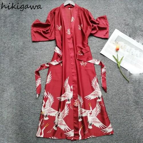 Hikigawa Imitation Silk Nightgown Female Summer 2021 Sexy Ice Silk Robe Mid-length Slim Waist Bridesmaid Bridal Pajamas Bathrobe