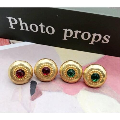 Small Size Round Hammered Stud Earrings For Women Girls Accessories with Red Green Stones