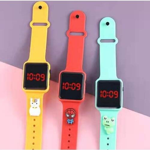QUNIWO Children's Electronic Watch