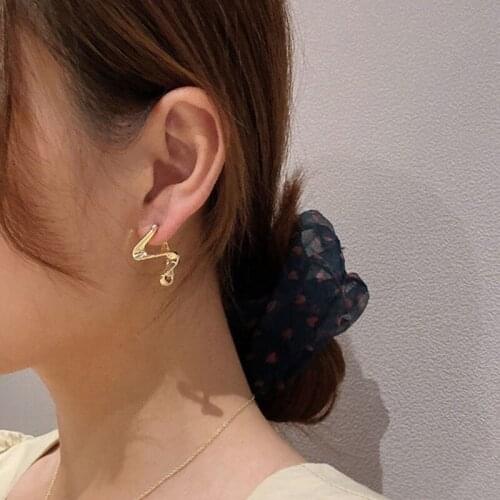 GorGor Clip Earrings Women Originality Statement Minimalist Wave Creative Metal Style Sense of Luxury Fashion Jewelry DKE-1669