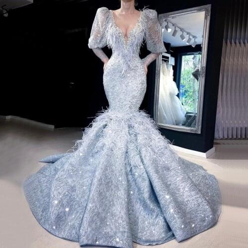 Dubai Mermaid Grey Long Sleeve Evening Dresses Luxury Feathers Beading Sexy Formal Dress Serene Hill 2020 HM66952