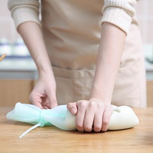 Japanese Cooking Pastry Tools Soft Silicone Preservation Kneading Dough Flour-mixing Bag Kitchen Gadget Accessories