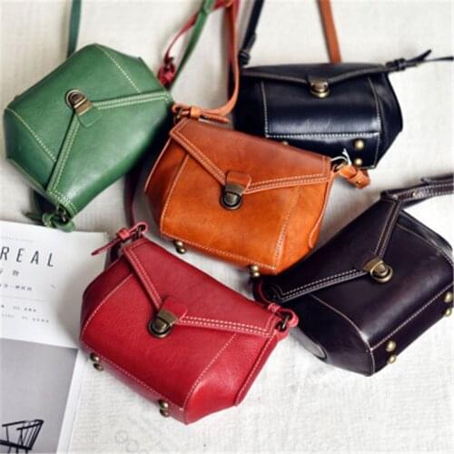 Casual handmade luxury genuine leather mini bag Baotou layer cowhide messenger female bag oil wax leather lock fashion bag trend