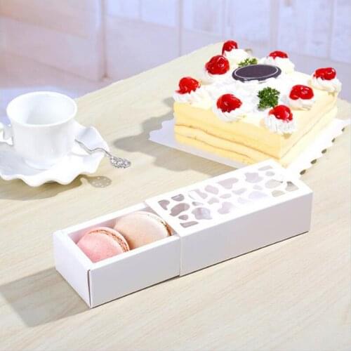 Luxury White Hollow Macaron Box Dessert Packaging Boxes for Small Pastry Baking Muffin Biscuits Chocolate Party Wedding Decor
