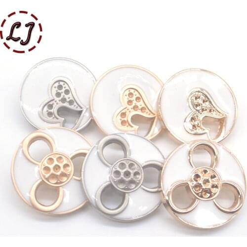 High quality new fashion sewing button 10pcs/lot lovely gold metal decorative buttons for women overcoat garment accessories DIY