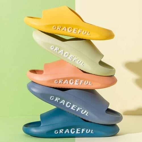 2021 Summer Sandals Home Bathroom Non-slip Slippers Indoor Soft Bottom Platform Shoes Women Shoe Shock Absorption Cool Slides