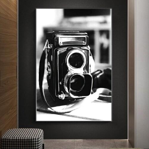 Modern Sexy Body Woman Canvas Painting Black and White Camera Poster and Prints Wall Art Pictures for Room Home Decor Cuadros