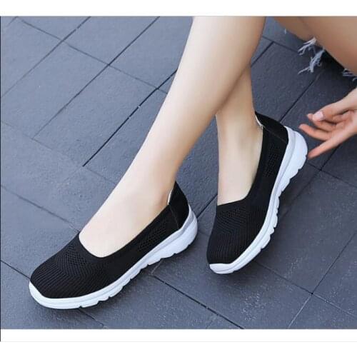 New Summer Women Casual Shoes Women Breathable Mesh Sneakers Shoes Ballet Flats Ladies Slip On Flats Loafers Shoes Large size