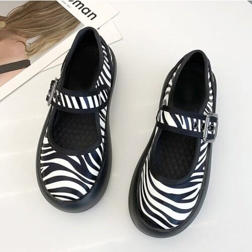 2021 Summer Fashion Women Flat Platform Shoes Woman PU Casual Sneakers Women Hasp Non-Slip Shoe Ladies Round Head Boat Shoes