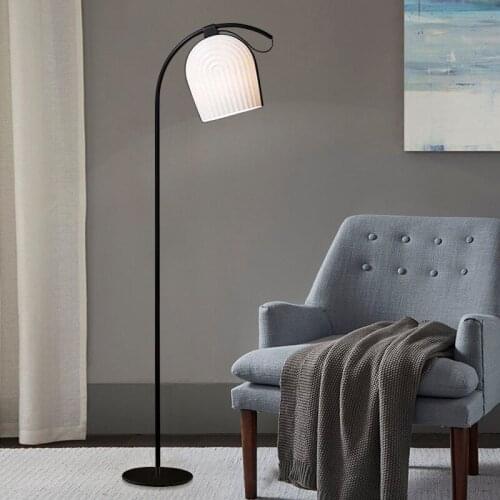 Nordic creative personality sofa floor lamp modern simple standing designer bedroom study lighting floor lamp fixtures
