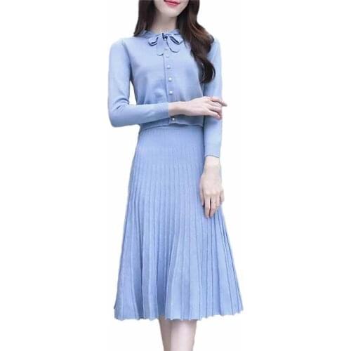 2019 Spring autumn fashion knitted sweater Two-piece set women Long sleeve short top and Elastic waist Pleated skirt Suits G510