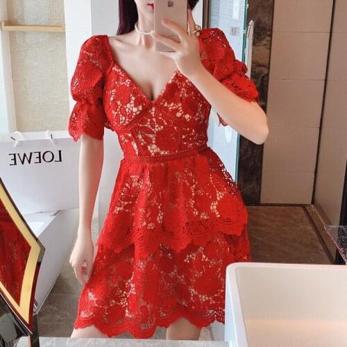 2020 Summer Red Water Soluble Lace Dress Women Short Puff Sleeve V-Neck Backless Hollow Out Ruffles Mini Cake Dress Vestidos