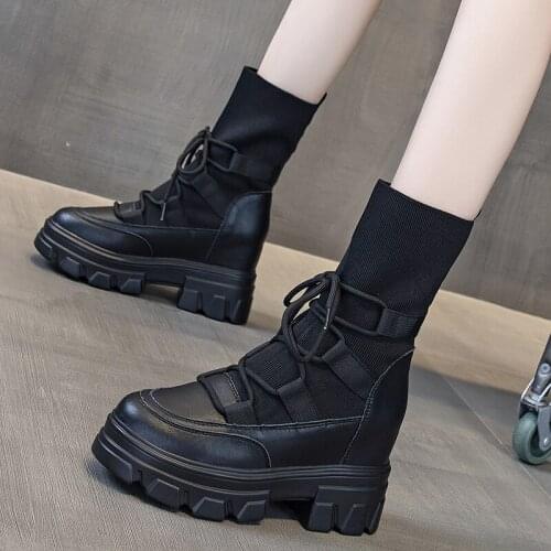 Winter 2020 new leather Martin boots British style short thick bottom fashion boots Womens winter high boots boots goth 34-39
