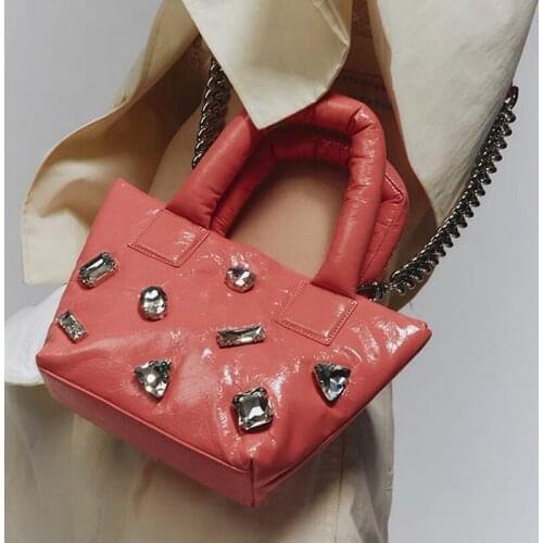 Niche Soft Leather Fashionable Purses Diamond Tote Designer Handbags High Quality Portable Underarm 2021 New Women Handbags