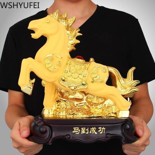 Chinese Style Zodiac Success Horse Animal Resin Statue Wine Cabinet Living Room Offfice Desk Ornaments Christmas Decorations