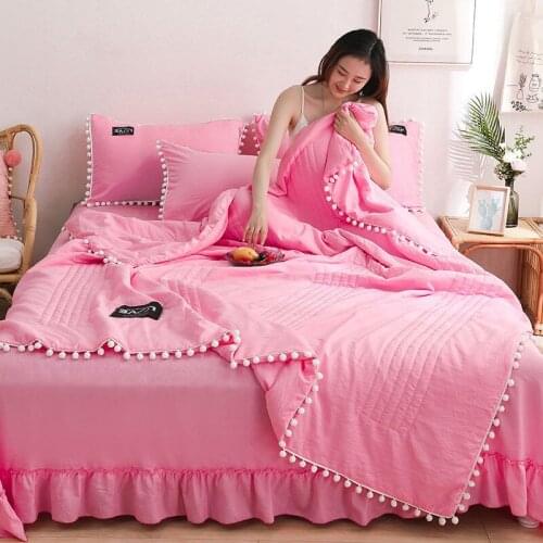 New Flannel Blanket Thin Quilt Sofa Cover Bed Cover Summer Cotton Quilt Air Conditioner Can Be Washed Plush Lace Blankets