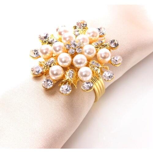 12pcs/lot Premium Christmas Napkin Ring Snowflake Napkin Button Golden Pearl Napkin Ring