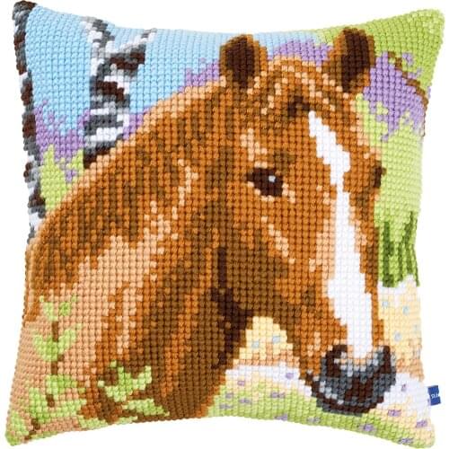 DIY Cross Stitch Cushion Cover Brown Mare Needlepoint Kits Pre-Printed Canvas Chunky Yarn Cross-stitch Pillow Case Arts & Crafts