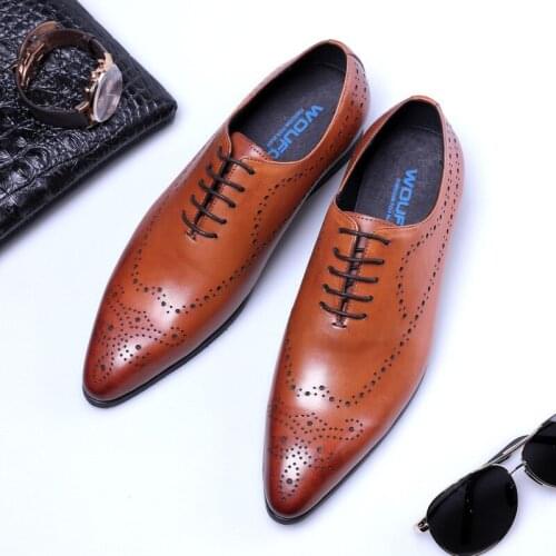 Mens single shoes, carved European version of pointed toe business formal shoes for men, wedding shoes for work