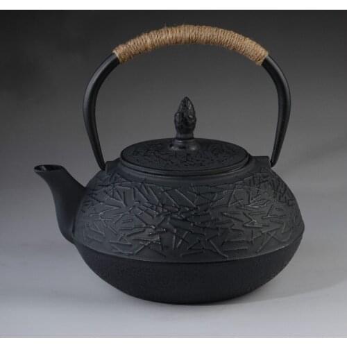 Cast Iron Tea Pot Set Japanese Teapot Tetsubin Kettle Drinkware Old pine needle iron kettle Southern iron pot Tea pot 0.9L