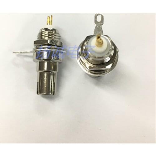 BNC Male Quick Plug, There Is a Pin Inside, No Bayonet, with a Nut Panel for Fixing, and a Welded Wire Slot at the End