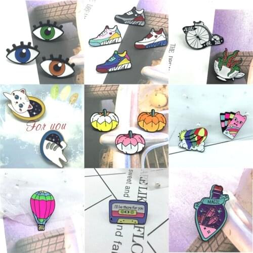 Fashion Cartoon eyes Enamel Brooch Pins Trendy shoes pumpkin Cat hot air balloon Button Badge Backpack Jewelry For Kids Friends
