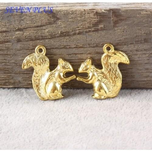 High Quality 20 Pieces/Lot 21mm*18mm Gold Color Animal Charms Cute Squirrel Charms For Jewelry Making