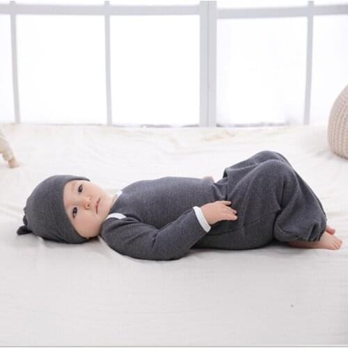 Spring and Autumn Baby Swaddling Newborn Sleepwear Clothes Long-sleeved Wool Baby Cap Set Baby pajama