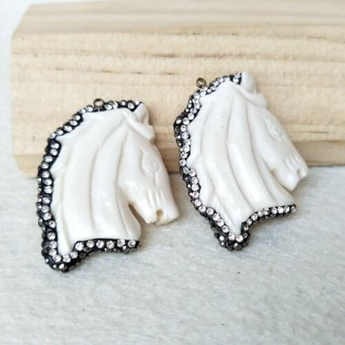 5Pcs horse head shape Shell Pendant, With Rhinestone Paved Charms Pendants For DIY Necklace earrings Jewelry Making PD858