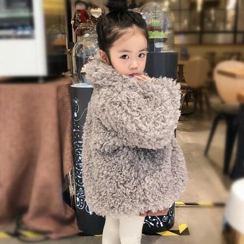 Girls Fur Winter Jacket Turn-down Collar Kids Jackets Winter Heavyweight Girls Faux Fur Outerwear Children Fur Coats Kids Jacket