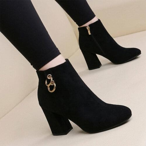 Retro Women Boots Vintage Block Heel Ankle Boots Side Zipper High Heels Women Shoes Big Sizes 35-43 C225