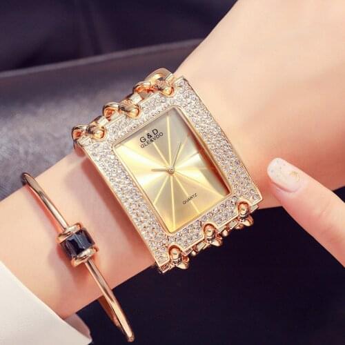 G&D 2021 New Casual Fashion Womens Bracelet Watch Three Chain Diamond Quartz Watch Free Shipping
