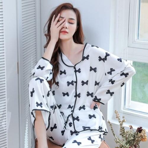 Button-down Pajamas Suit Satin Sleepwear Lapel 2PCS Pjs Sets With Buttons Long Sleeve Nightwear Print Home Clothes Loungewear