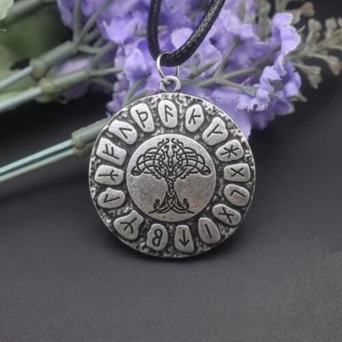 Vintage Rune Tree Of Life Pendant Necklace Viking Amulet jewelry