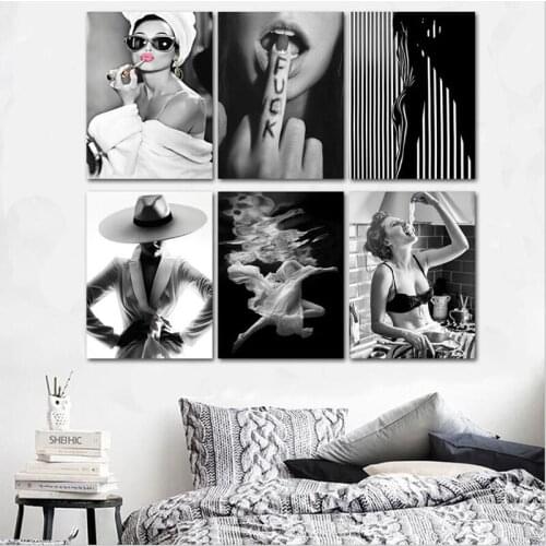 Fashion Wall Art Black White Underwater Woman Print Sexy Female Poster Canvas Art Beauty Wall Picture Painting Modern Home Decor