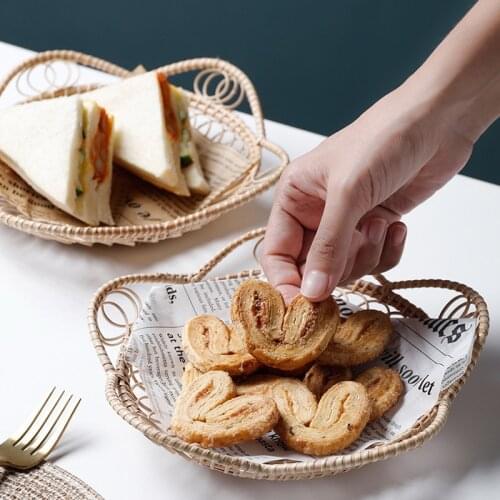 Wicker Rattan Storage Tray Petals Shape Food Fruit Bread Breakfast Hand-Woven Tea Dessert Serving Plate For Dinner Parties