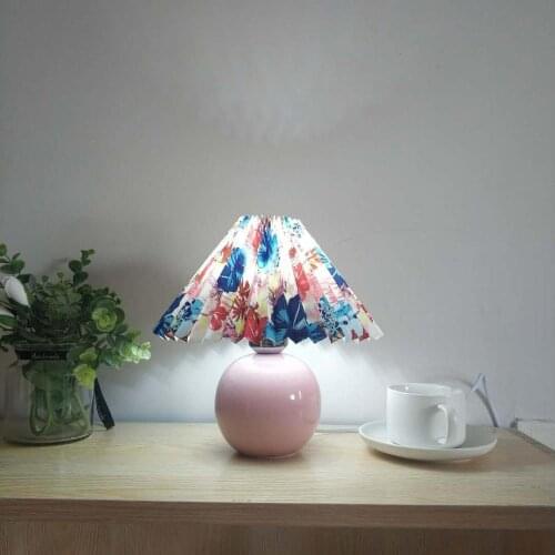 Korean Abajur Internet celebrity Hotel B & B guest room home decoration bedroom guest hall pink ceramic mini desk lamp